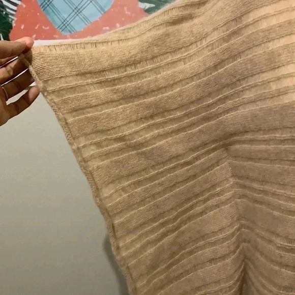 Calypso St Barth 100% Cashmere Tan Sleeveless Sweater-Poncho Shawl - Picture 3 of 7